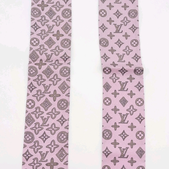 Louis Vuitton Monogram Bandeau Map Trunks M75551 Silk Scarf W/B i111117 - Picture 12 of 16